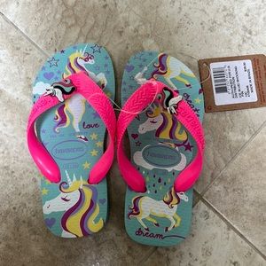 NWT Girls Havaianas Flip Flops Size10c
